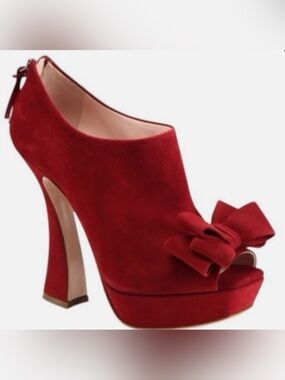Miu Miu Red Heels Size 39
